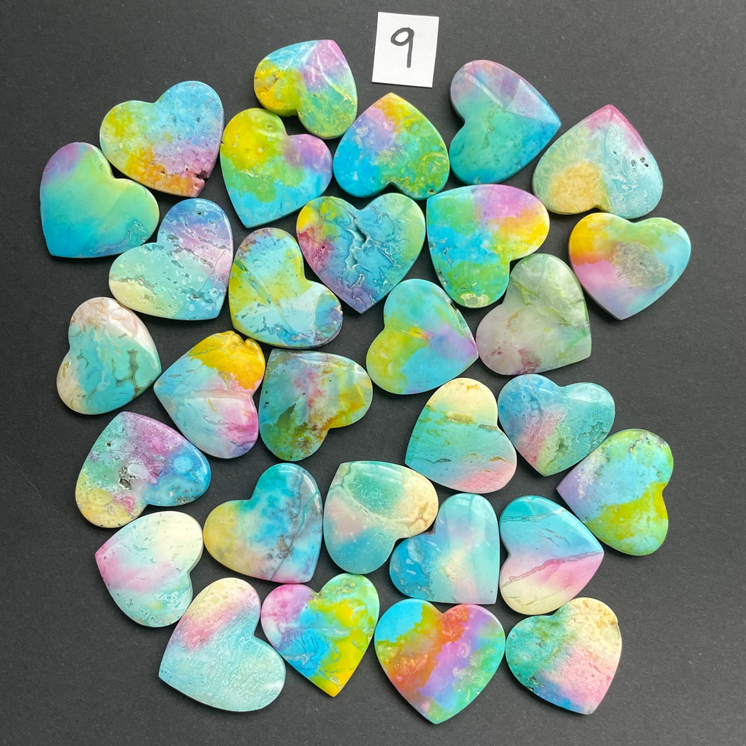 30 Tie-Dye Hearts