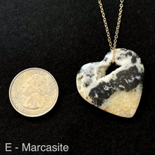 Load image into Gallery viewer, Assorted Geode Pocket Necklaces
